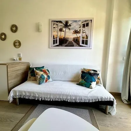 Apartamento En トレモリノス